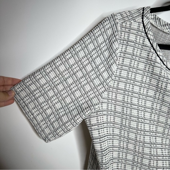 Talbots Tweed Textured Top, Black & White, Business Casual, Size Large - Picture 4 of 7